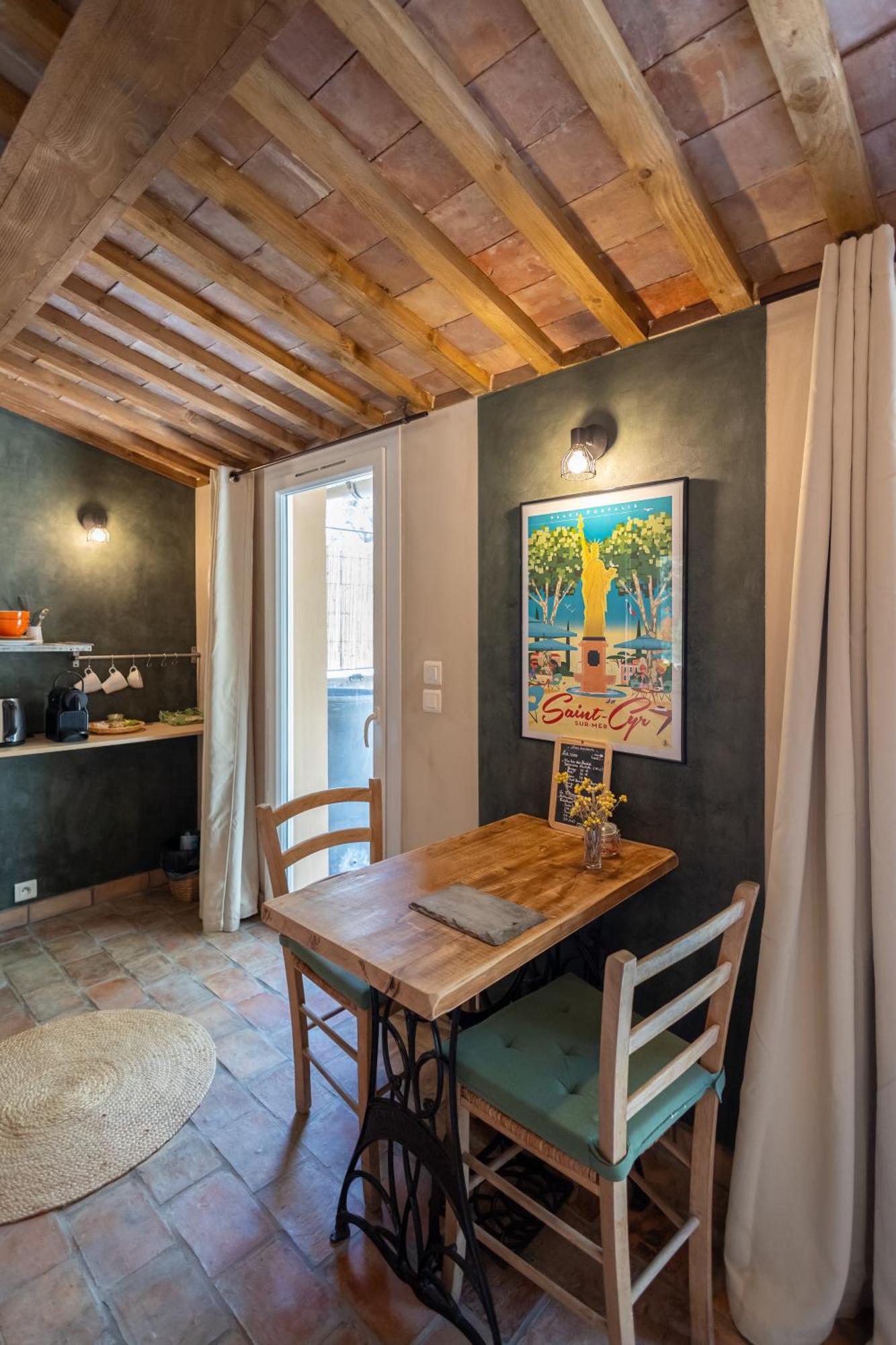 Les Pieds Tanqués - Bed&Breakfast-Spa Saint-Cyr-sur-Mer Esterno foto